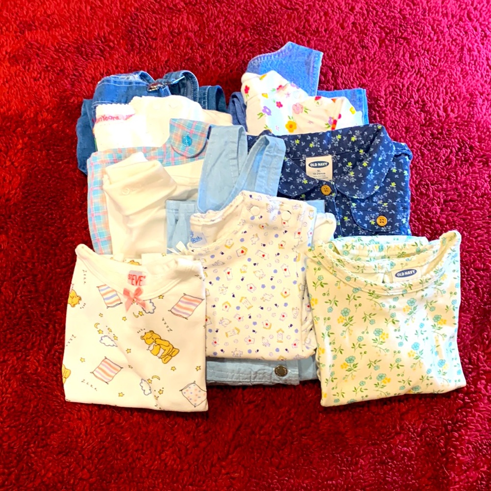 Mixed Vintage Lot of 24 Months/2T